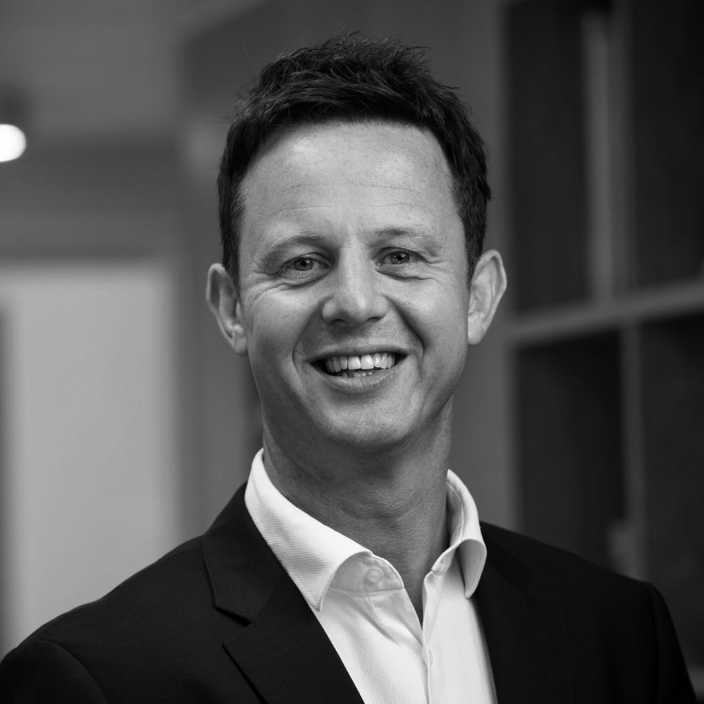 Management Consultants: Ben Willis